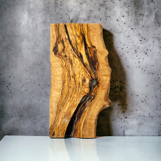 Olive Wood Charcuterie 15" / 7" - 8"
