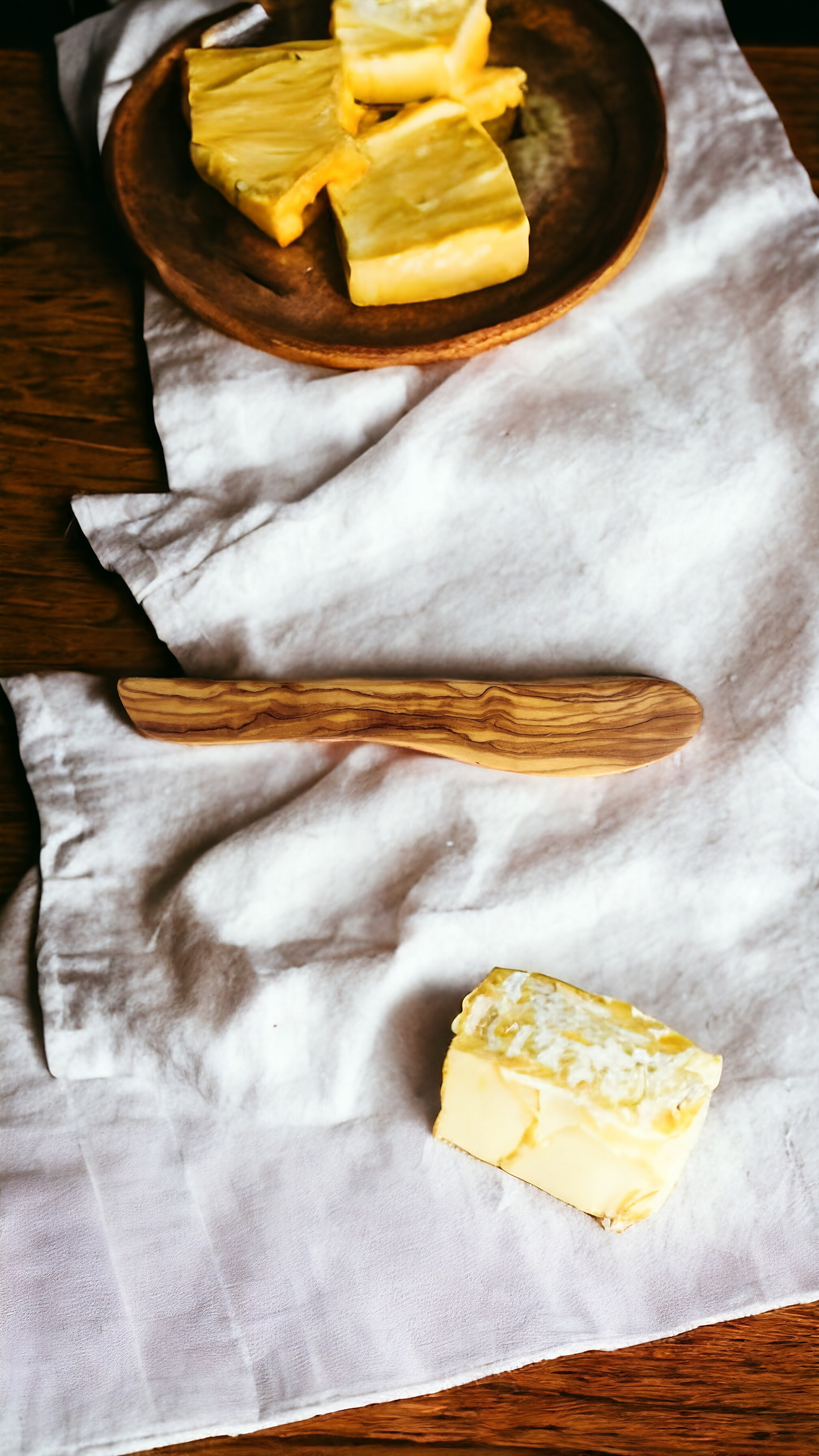 Olive Wood butter/cheese Spreader